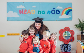 LINC Programme 2021 graduate with children in Nead na nÓg ELC setting