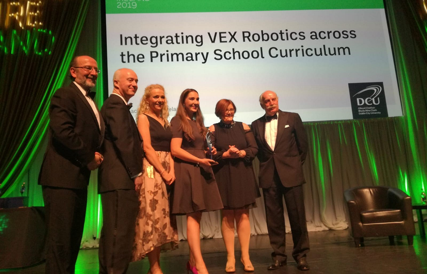 Dr Maeve Liston from Mary Immaculate College accepting the Collaboration Award at Teachers Inspire for the MIC-Dell VEX Robotics Project