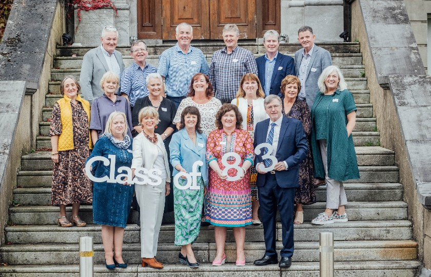 1983 class group pictured on the steps outside MIC Limerick Foundation Building at MIC Alumni Reunion 2023.