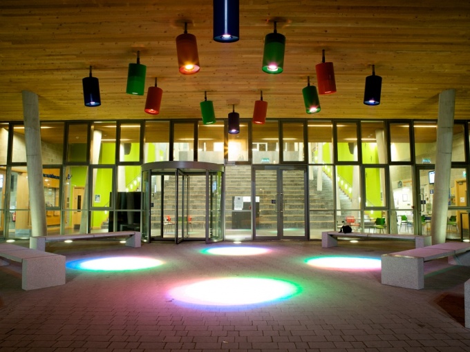'Colour Wheels'