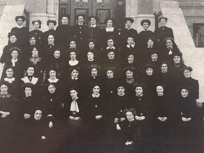 Class photo from 1903 in Mary Immaculate College